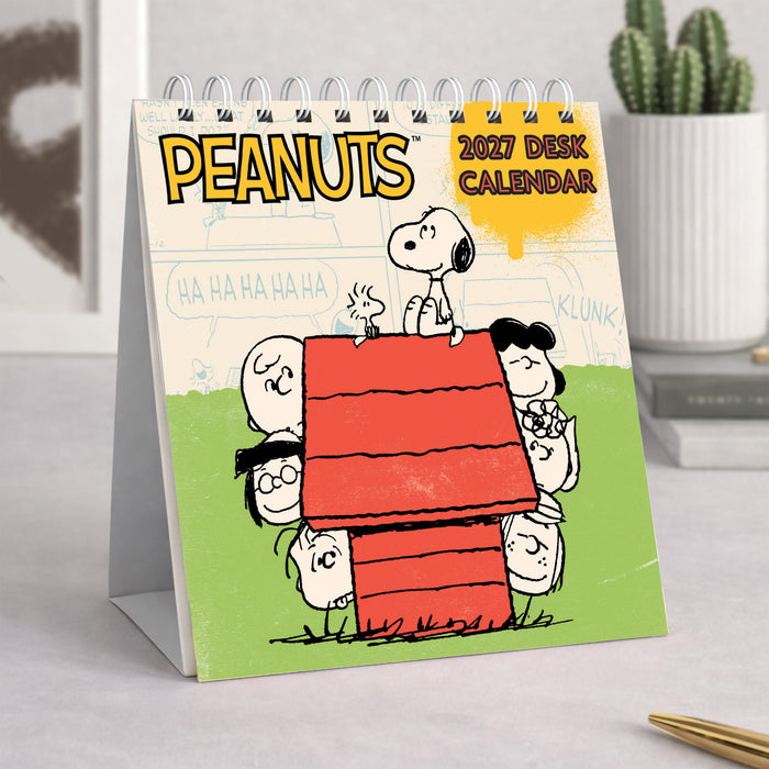 Peanuts 2027 Desk Organiser